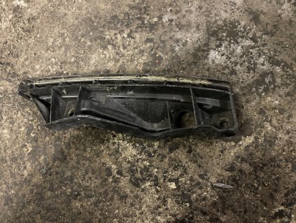 Držák předního nárazníku levý VW Touran 1T0 807 889 A  1T0807889A