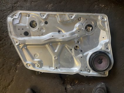 Stahovačka leva přední Škoda Superb 1