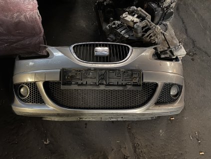 Přední nárazník Seat Toledo III