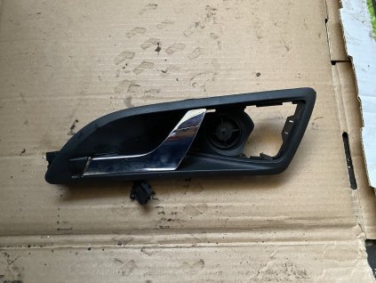 Klika dveří leva přední Škoda Octavia 2 1Z0 839 147 1Z0839147