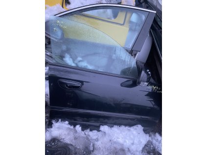 Dveře pravé přední Subaru Outback