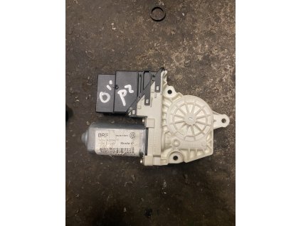 Motorek stahování oken pravý zadní Škoda Octavia 2 1K0 959 704 B 1K0959704B 993 425-100 993425-100