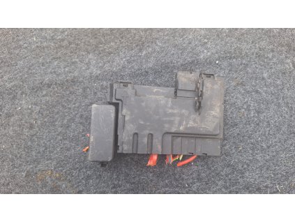 Pojistková skříň Škoda Citygo 6R0137550A 6R0 137 550 A
