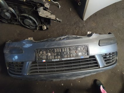 Přední nárazník golf 5+ 5M0 807 217 E 5M0807217E