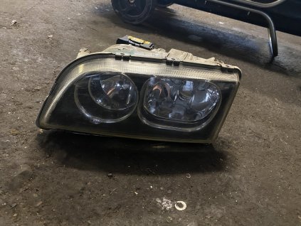 Přední světlo levé Volvo V40 30899884 30899884