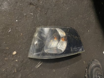 Blinkr levý přední Volvo V40 30621831 30621831
