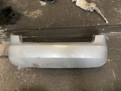 Zadní nárazník Škoda Fabia 2 hatchback