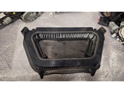 Vzduchový filtr Audi A8 D3 4E0819647C 4E0 819 647 C