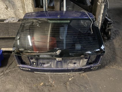 Páté dveře Volvo V40