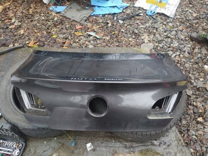 Víko kufru Passat cc