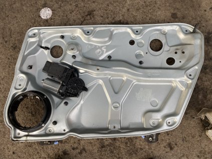 Stahovačka VW práva přední Passat B5.5 3B4 837 756 D 3B4837756D 105415-301 105415-301