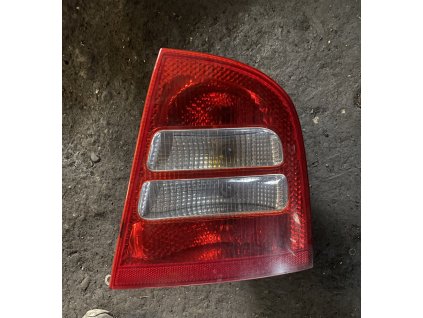 Zadní světlo práve Škoda Octavia 1 hatchback 1U6 945 096 1U6945096