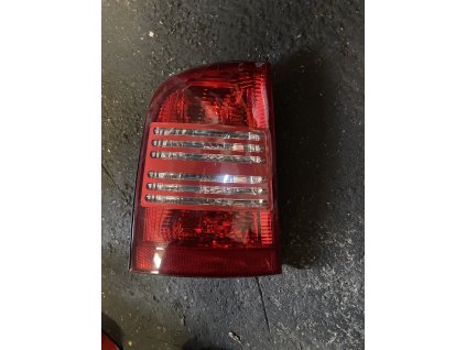 Zadní levé světlo Škoda Octavia 1 Combi