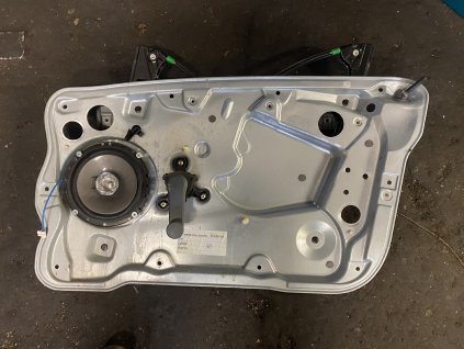 Stahovačka prava přední manualni Škoda Fabia 1 6Y1 837 752 E 6Y1837752E