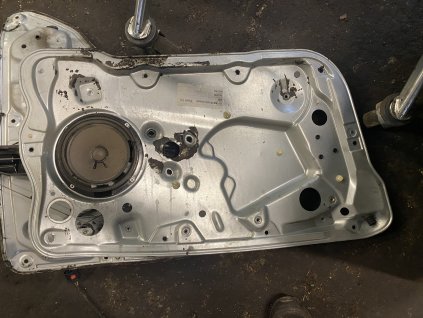 Stahovačka Škoda Fabia 1 6Y1 837 751 E 6Y1837751E