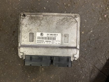 Řídicí jednotka motoru 047 906 033 H 047906033H