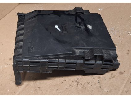 Kryt pojistkové skříně 1K0937132F 1K0 937 132 F