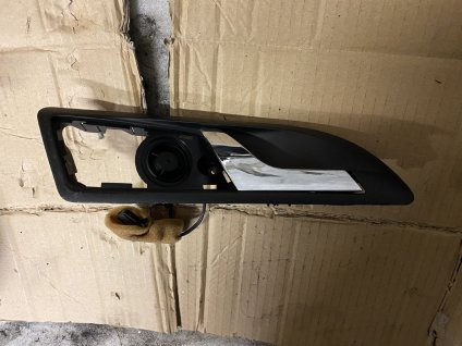 Vnitřní klika dveří práva přední Škoda Octavia 2 1Z0 837 248 1Z0837248
