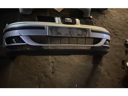 Přední nárazník Seat Leon 1