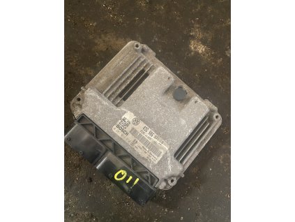 Řídicí jednotka motoru Škoda Octavia 2 03G 906 021 LB 03G906021LB