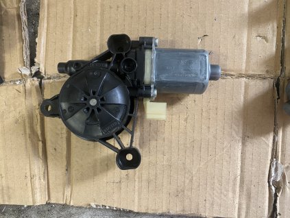 Motorek stahování okna Škoda Octavia III 5Q0 959 802 B 5Q0959802B