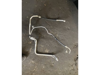 Hadice klimatizace Škoda Octavia III 5Q0 820 743 M 5Q0820743M