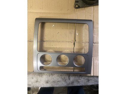 Rámeček autorádia a ovládání topení a klimatizace VW Touran 1T0 858 071 L 1T0858071L