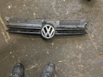 Přední maska VW Golf IV 1J0 853 655 D 1J0853655D