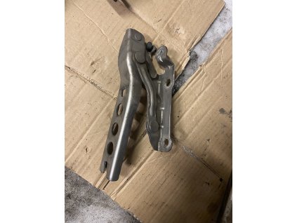 Pant přední kapoty Škoda Octavia 2 1Z0 823 301 C 1Z0823301C