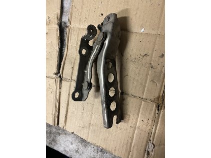 Pant přední kapoty Škoda Octavia 2 1Z0 823 302 C 1Z0823302C