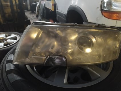 Levé přední světlo Superb 1 xenon kompletni nastrojene