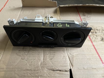 Ovládání topení a klimatizace VW Golf IV 1J0 820 045 F 1J0820045F