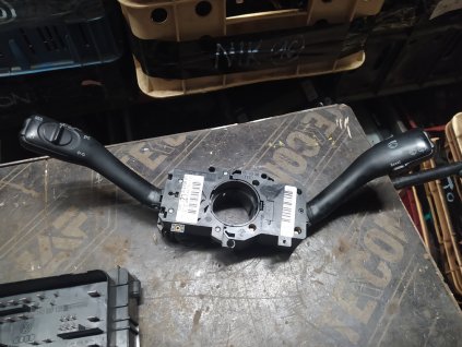 Ovládací pačky stěraču a blinkru s Tempomatem  4B0 953 503 H 4B0953503H