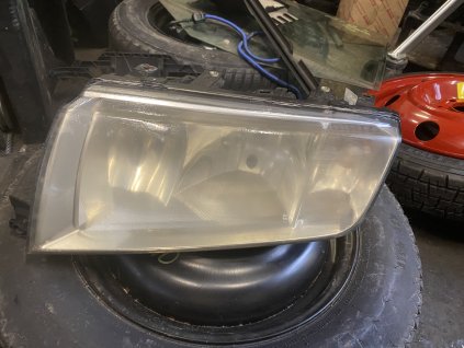 Přední levé světlo Škoda Fabia 1