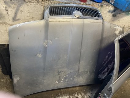 Kapota Škoda Octavia 1