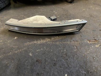 Blinkr levý přední VW Passat B6