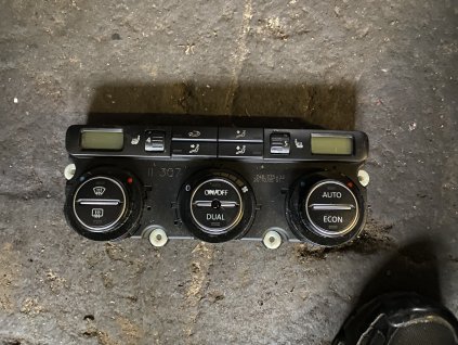 Ovládání topení a klimatizace s vyhřevem sedadel VW Passat B6