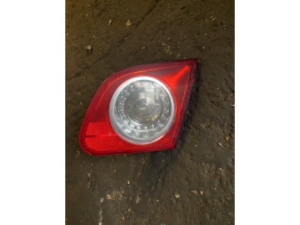 Zadní pravé vnitřní světlo VW Passat B6 sedan 3C5 945 094 C 3C5945094C