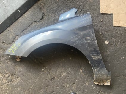 Blatník levý přední Ford Focus II