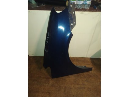 Pravý přední blatník VW Touran