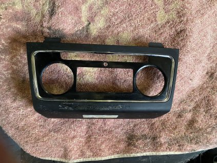 Rámeček ovládání topení a klimatizace Škoda Superb 2 3T0 863 152 D 3T0863152D