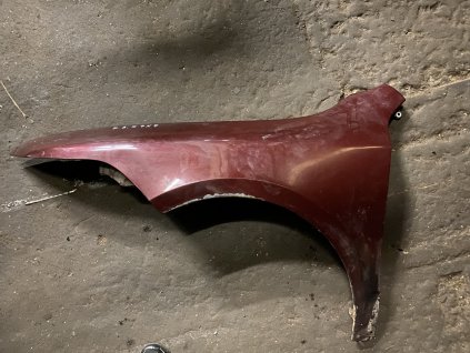 Blatník levý přední Škoda Superb 2 Kod barvy X7X7