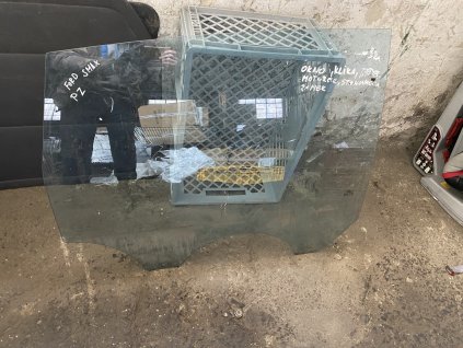 Sklo prave zadní Ford S-max