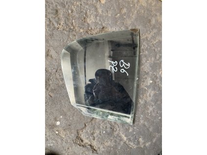 Sklo prave zadní boční VW Passat B6 sedan