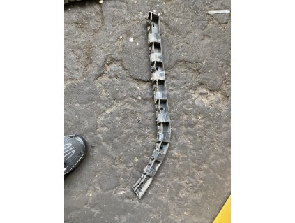 Držák zadního nárazníku pravý  Škoda Superb 2 Combi 3T9 807 394 3T9807394