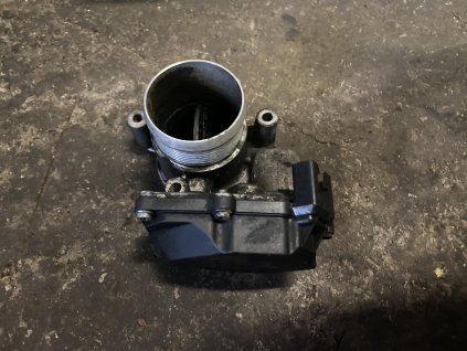 Škrtící klapka VW 03L 128 063 E 03L128063E