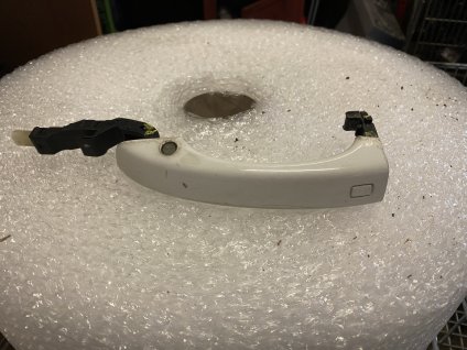 Klika dveří keyless prava zadní Audi A8 D4 4H0 837 206 A 4H0837206A