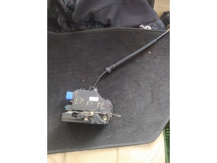 Zámek dveří levy přední Škoda Fabia 1 3B1 837 015 AM 3B1837015AM