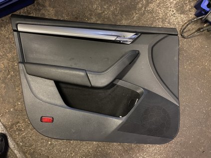 Tapecirung levý přední Škoda Octavia III 5E1 867 013 M 5E1867013M