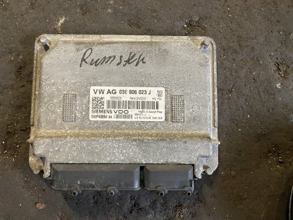 Řídicí jednotka motoru Škoda Roomster 03E 906 023 J 03E906023J